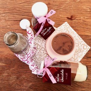 garrafinha de chocolate quente